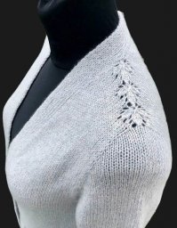 Ажурное плечо - изюминка изделия!