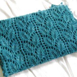 Вяжем изысканный палантин "Осенние листья"