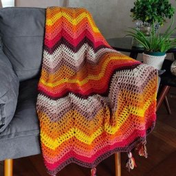 Плед «Зигзаги» —  способ утилизации разноцветных остатков пряжи