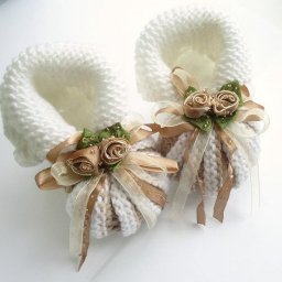 Вяжем милые пинеточки спицами