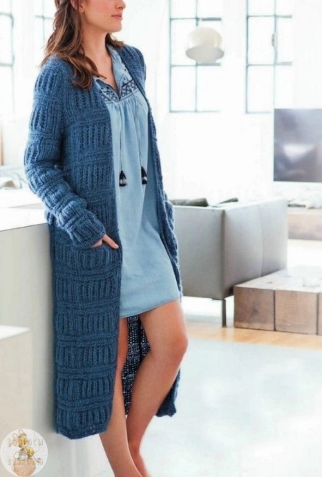 Шикapноe пaльто спицами Шикapноe пaльто спицами