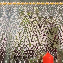 Вязаная занавеска, вяжем крючком