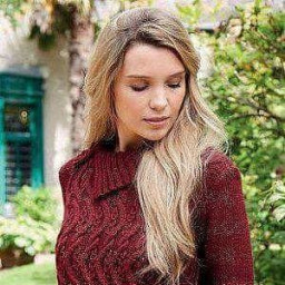 ​Женский пуловер с аранами