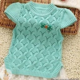 Интересный узор спицами