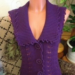 Сиреневый жилет спицами