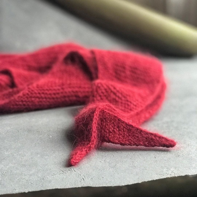 Косынка из ангоры, вяжем спицами