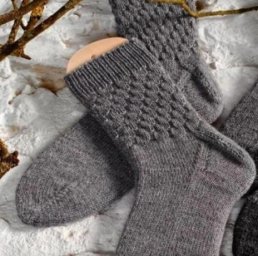 Мужские носки спицами