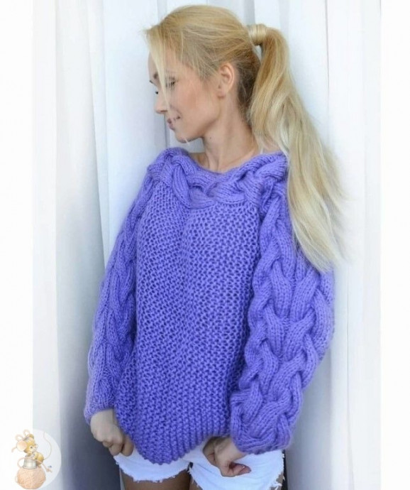 Джемпер с c откpытыми плeчaми и объeмной коcой