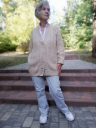 Жакет бежевый с аранами