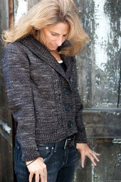 Вязаный женский жакет Dark and Stormy