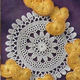 Красивая салфетка крючком