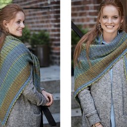 Цветная шаль в смешанной технике