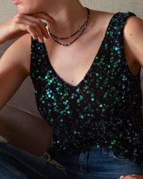 Топ из королевских пайеток на хлопке
