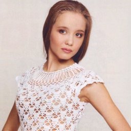 Нежный топ с круглой кокеткой