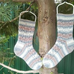 Милейшие носочки спицами