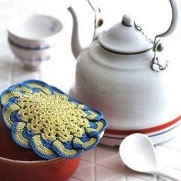 Стильные вязаные прихватки