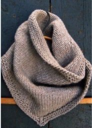 Бактус спицами: простое чудо для вашего гардероба