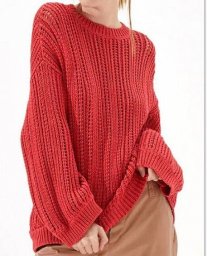 Терракотовый джемпер спицами