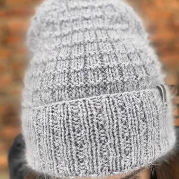 Шапка бини с отворотом