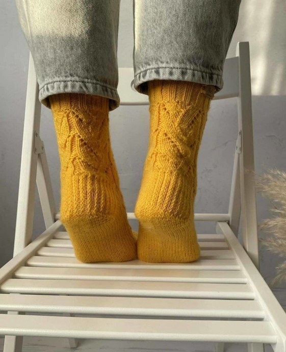 Ажурные носочки спицами