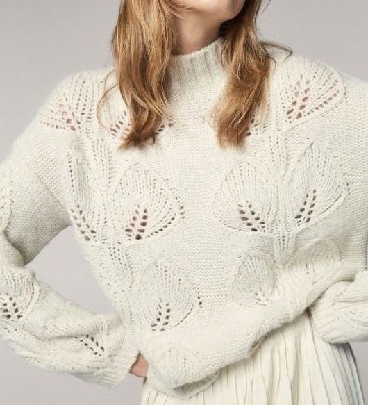 Пуловер Massimo Dutti узором с крупными листьями Пуловер Massimo Dutti узором с крупными листьями