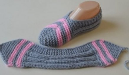 Домашние тапочки двумя спицами - легко, быстро, красиво.