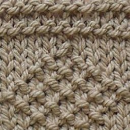 Простой, но красивый узор спицами