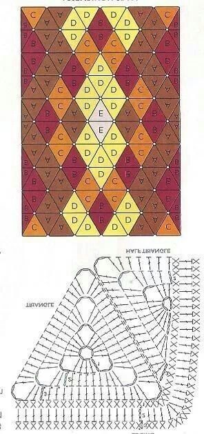 Треугольный мотив крючком