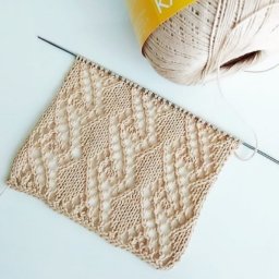 Красивый ажурный узор спицами