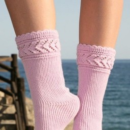 Носочки спицами "зефирные"