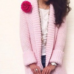 Нежный кардиган спицами "Зефир"