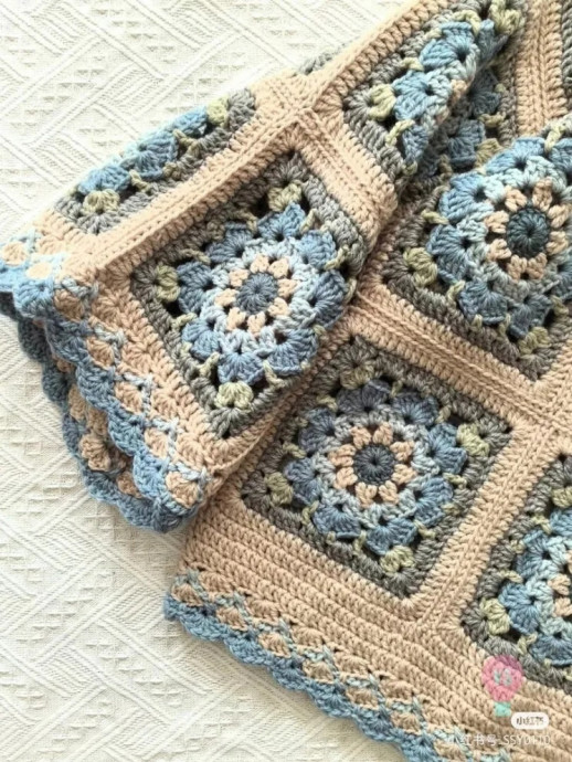 Вяжем джемпер из мотивов: просто и красиво!