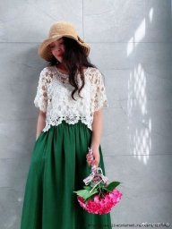 Лёгкий летний топ футболка джемпер из воздушных мотивов крючком