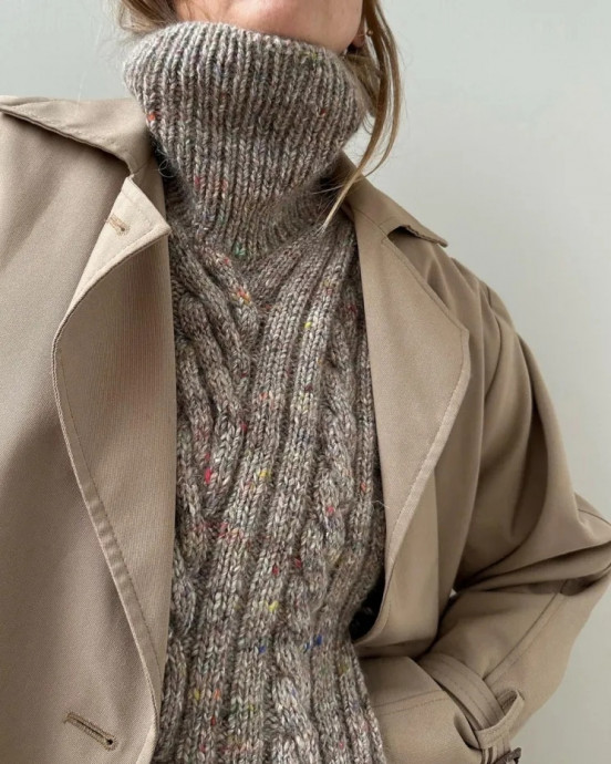 Безрукавка с воротом Twist Loop Collar Безрукавка с воротом Twist Loop Collar