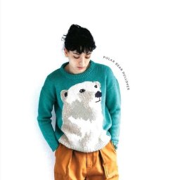 Свитер с мишкой