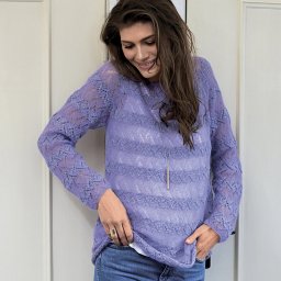 Нежный джемпер спицами из двух видов пряжи (мягкий тонкий мохер и упругая шерсть)