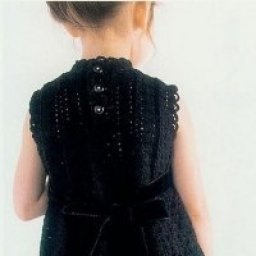 Строгое платье крючком, вяжем детям