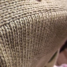 Учимся красиво вшивать рукав в вязанное спицами изделие