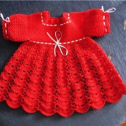 Яркое платье для девочки