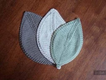 Листочки спицами