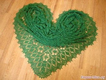 Зеленая шаль крючком