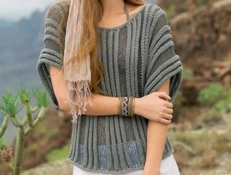 Пуловер спицами простейшим узором единым полотном