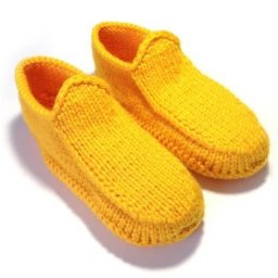 Вяжем тапочки-лоферы спицами