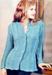 Женственный жакет с вертикальными косами