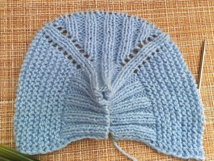 Следочки без швов спицами.