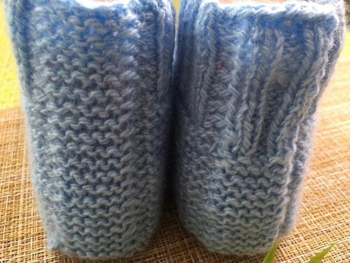 Следочки без швов спицами.