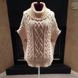 Тёплый жилет-пончо, стильно и удобно!