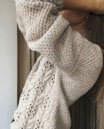 Свитер спицами