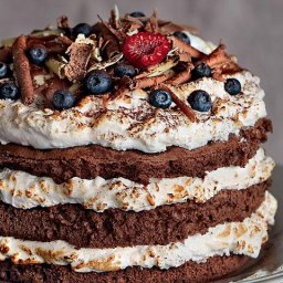 У нас сегодня сразу 11 именинниц!