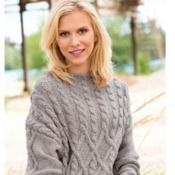 Женский пуловер спицами